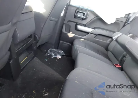 2018 Chevrolet Silverado 1500 1Lt from USA, damaged, VIN 3GCPCREC1JG383845